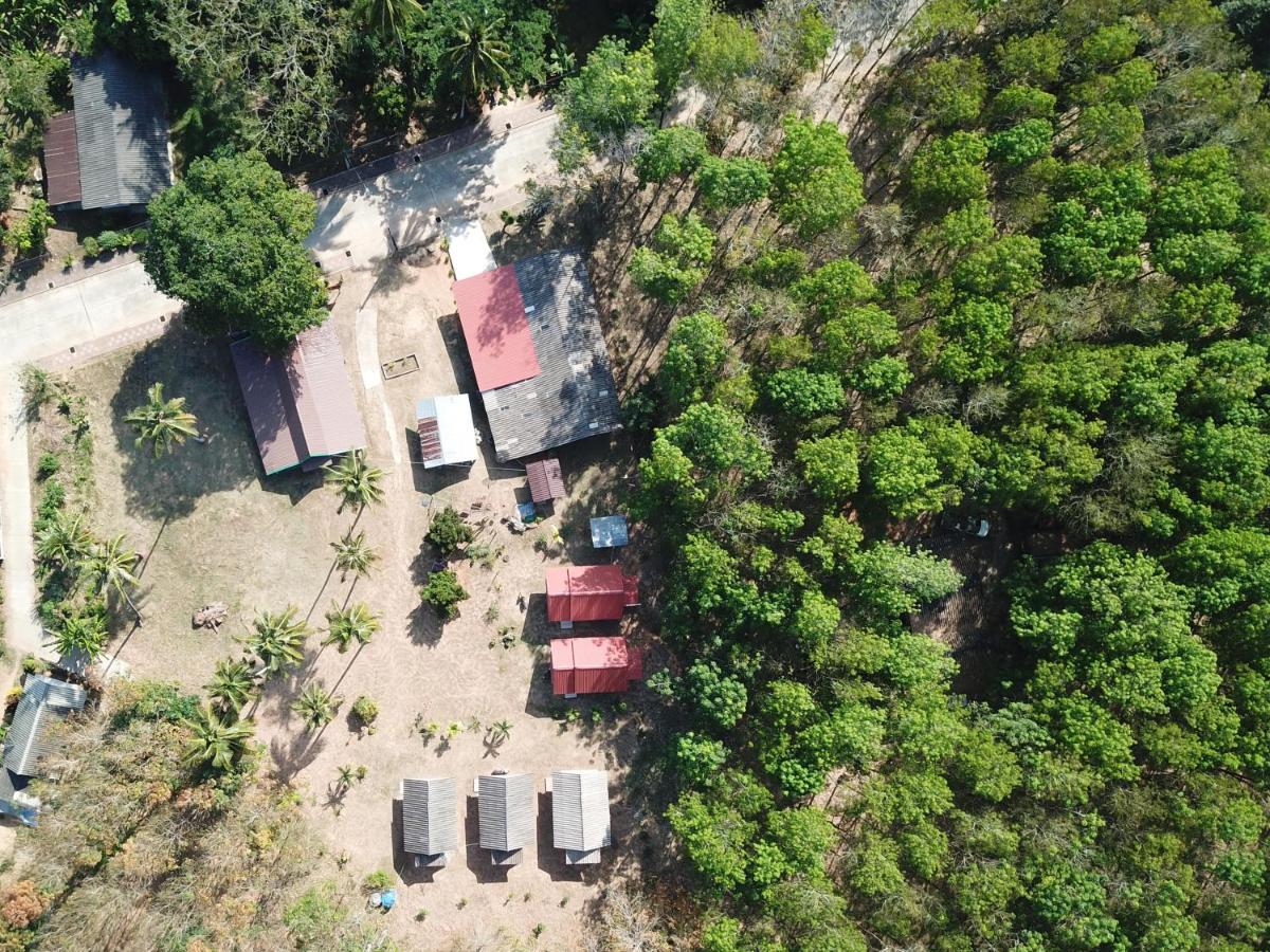 Mr Bao & Habitación en casa particular Koh Yao Noi